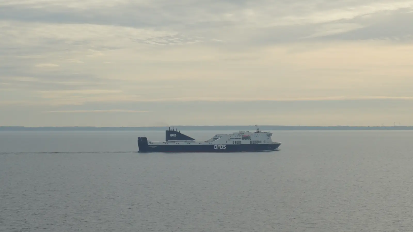 La DFDS-Ferry Victoriy Seaways en route de Klaipeda à Kiel.