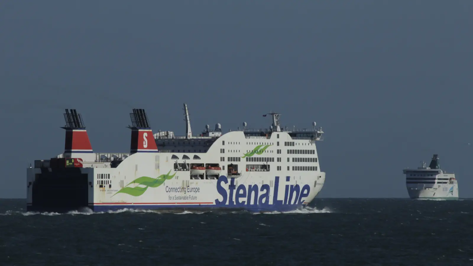 Ferries à destination de l'Irlande. Stena Line et Irish Ferries traversent la mer d'Irlande.