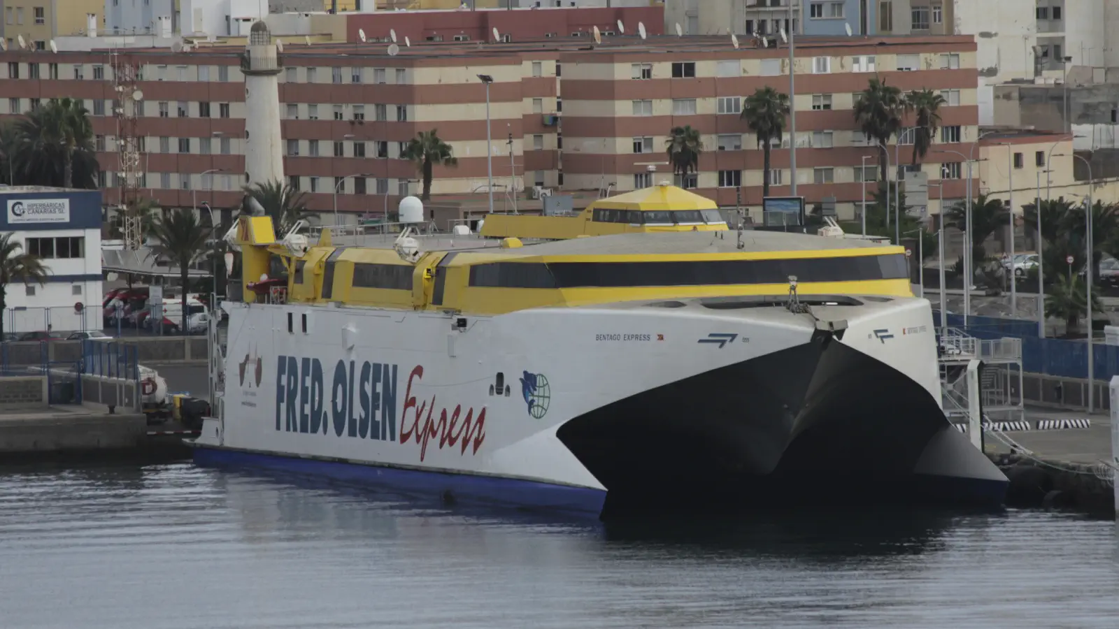 Fred. Olsen Express Ferry Bentago Express