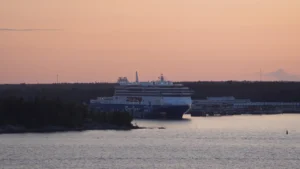 Le Finnlines Ferry Finnsirius dans le port de Kapellskär.