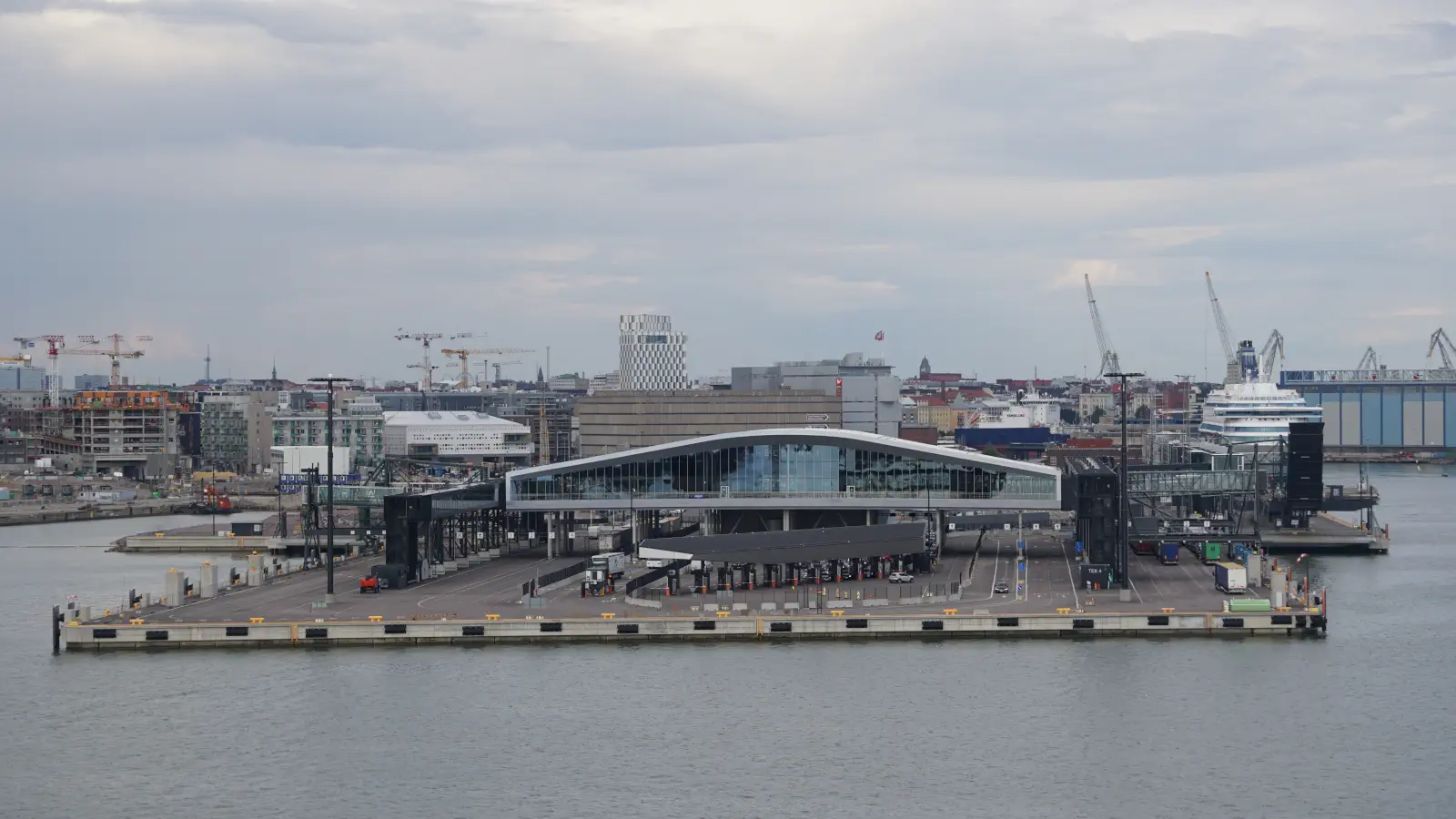 Le terminal de ferry et de croisière Olympia à Helsinki.