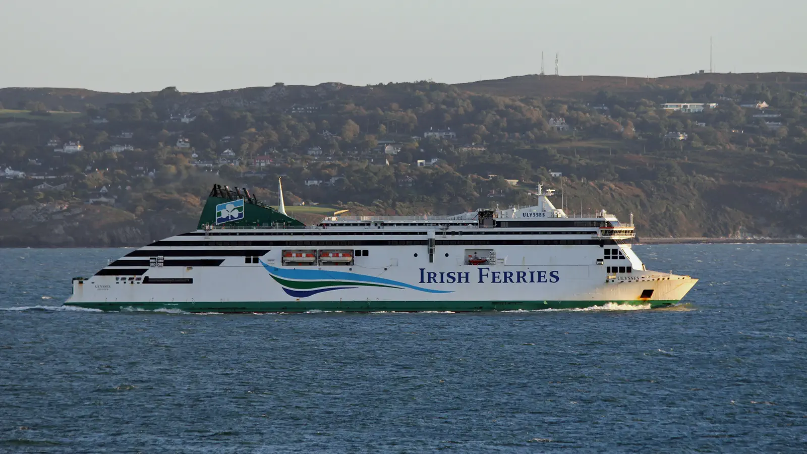 L'ULYSSES d'Irish Ferries fait la navette entre Dublin et Holyhead.