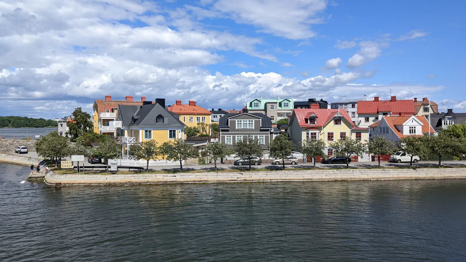 Vue sur la petite île d'Ekholmen à Karlskrona