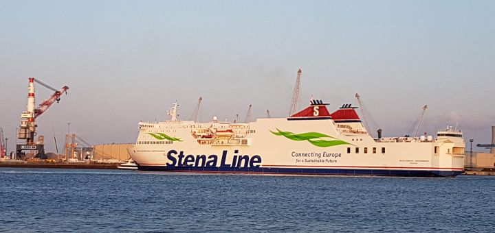 Stena Line Ferry Mecklembourg-Poméranie occidentale dans le port de Rostock